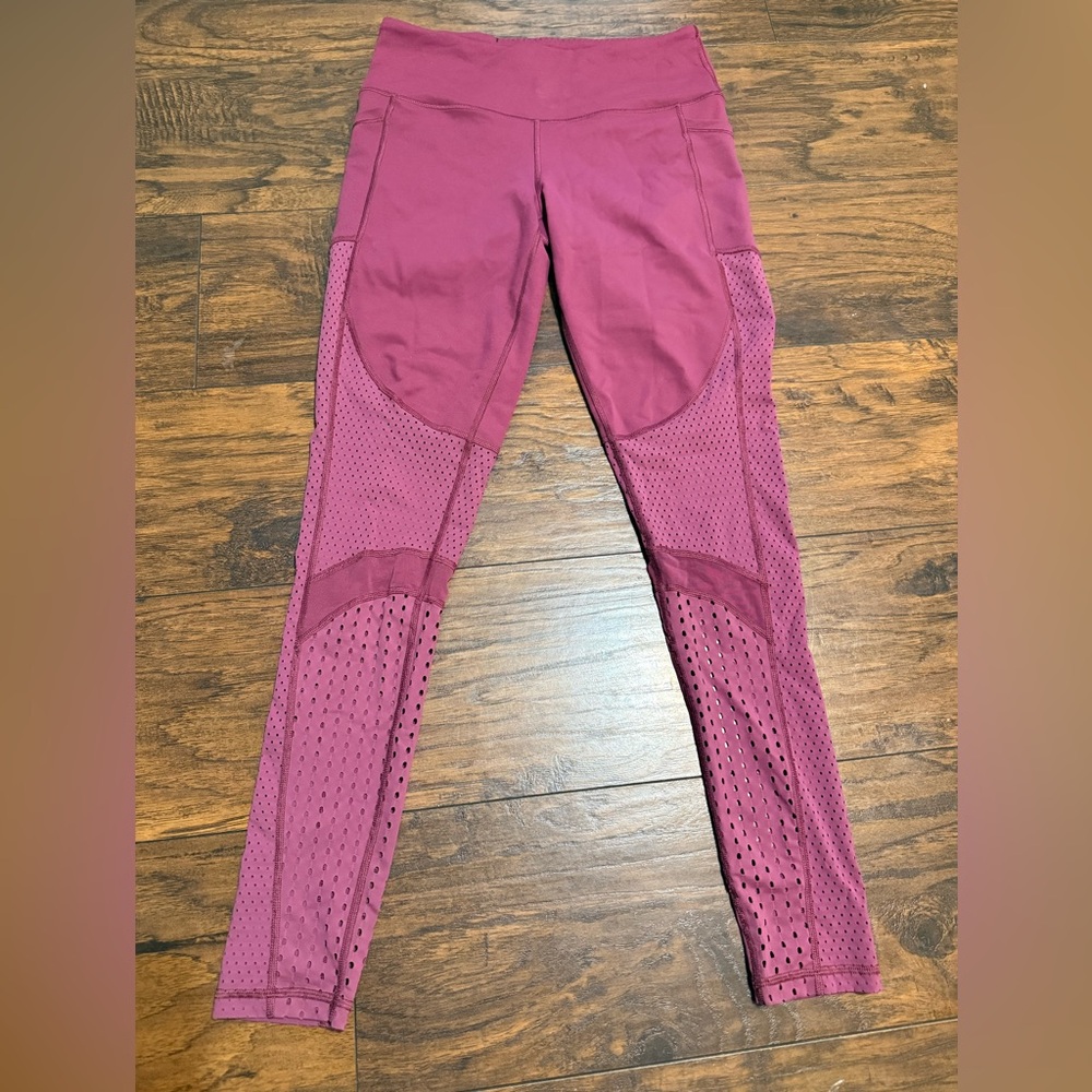 Stylish Fuchsia Leggings for Women